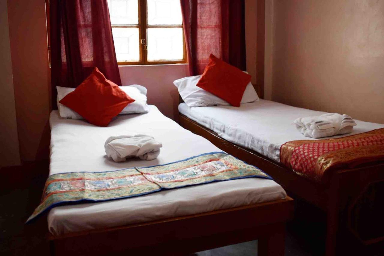 Family Guest House Варанаси Екстериор снимка