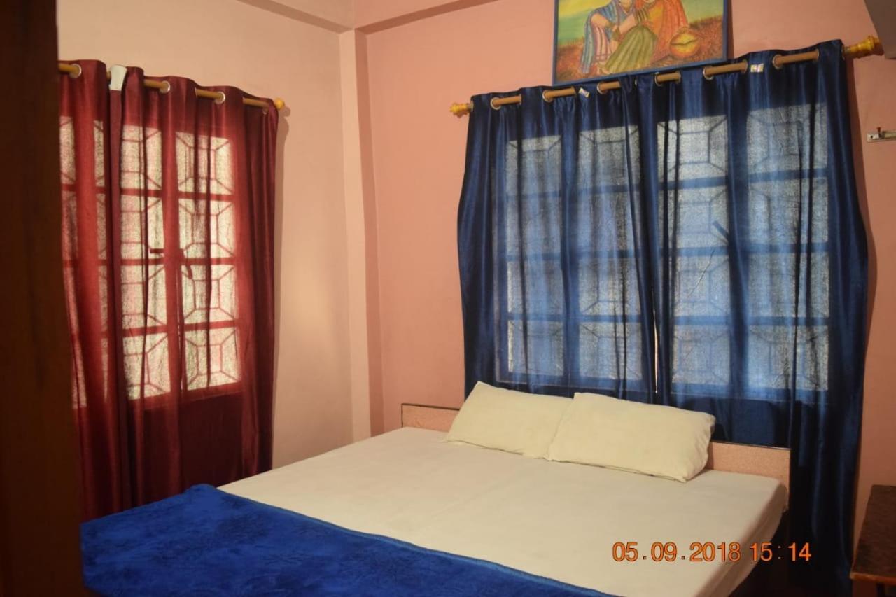 Family Guest House Варанаси Екстериор снимка